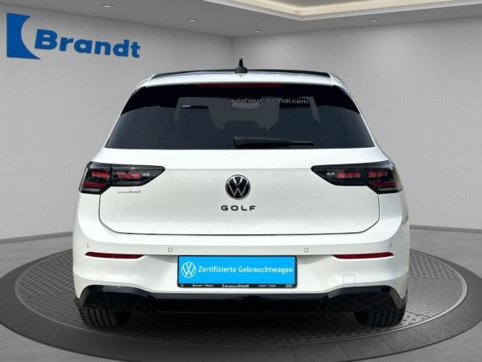 Volkswagen - Golf_6