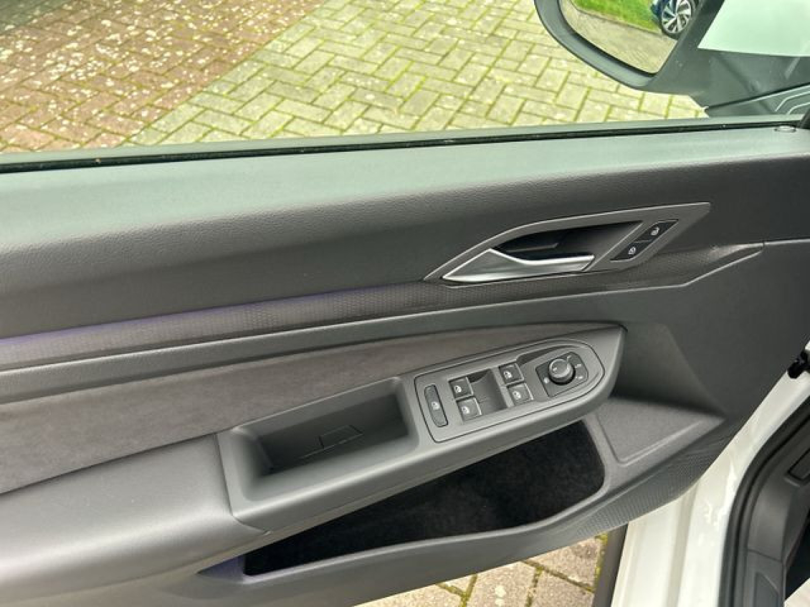 Volkswagen - Golf GTI_21