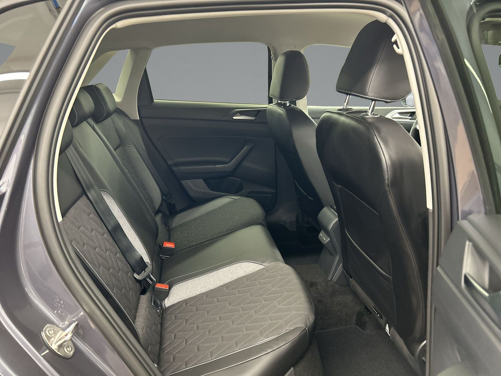 Volkswagen - Polo_14