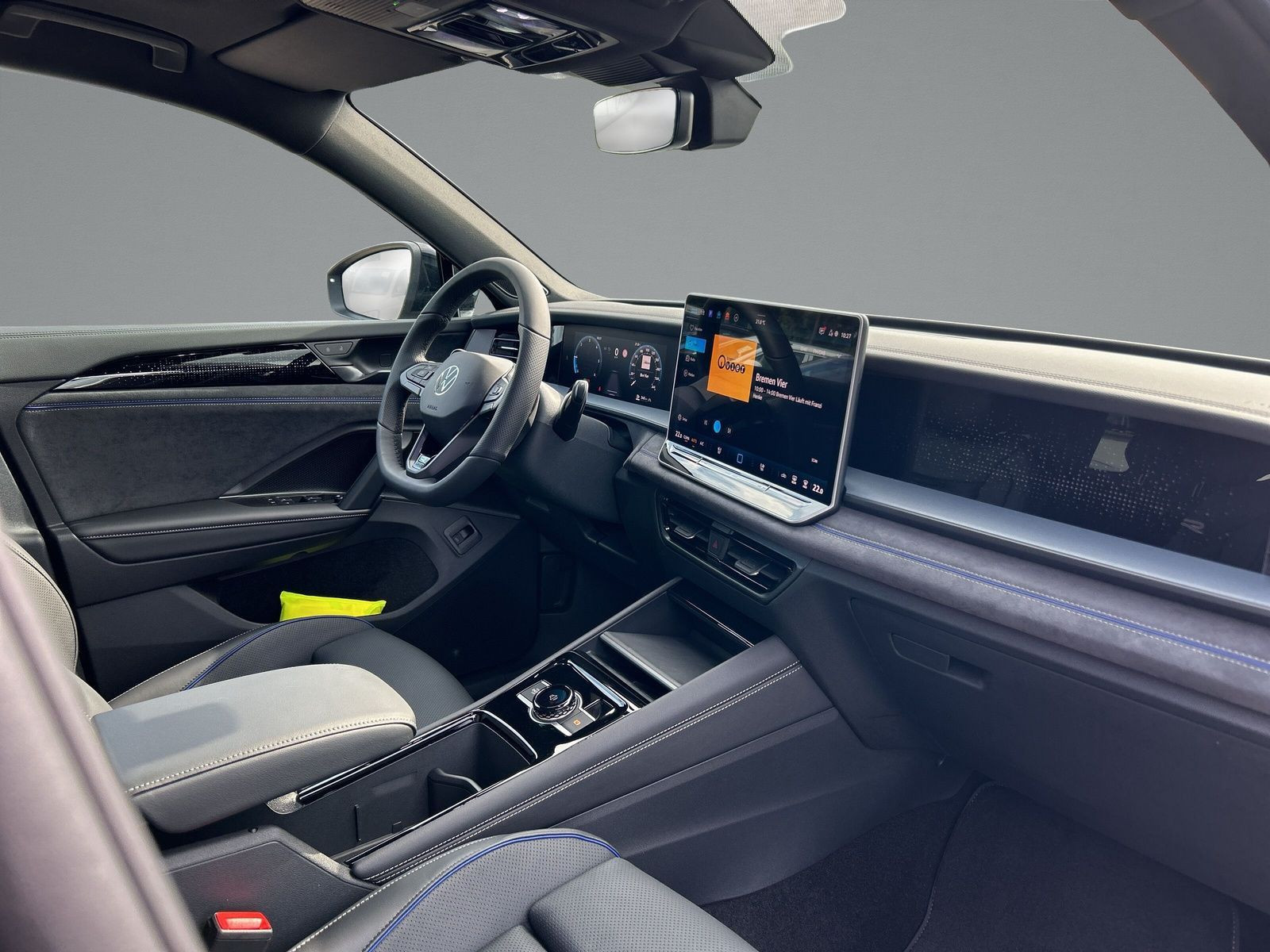 Volkswagen - Tayron_15