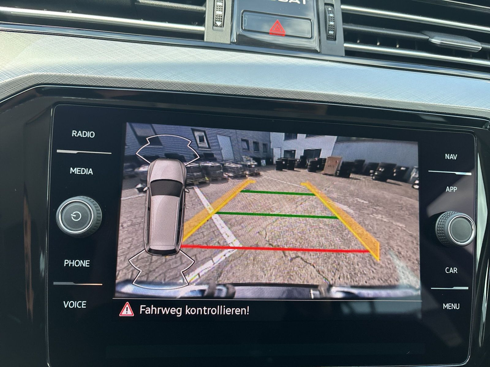 Volkswagen - Passat Variant_22