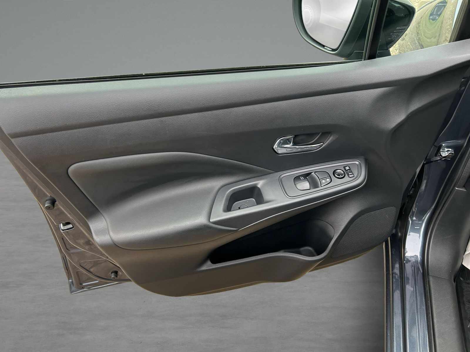 Nissan - Micra_21