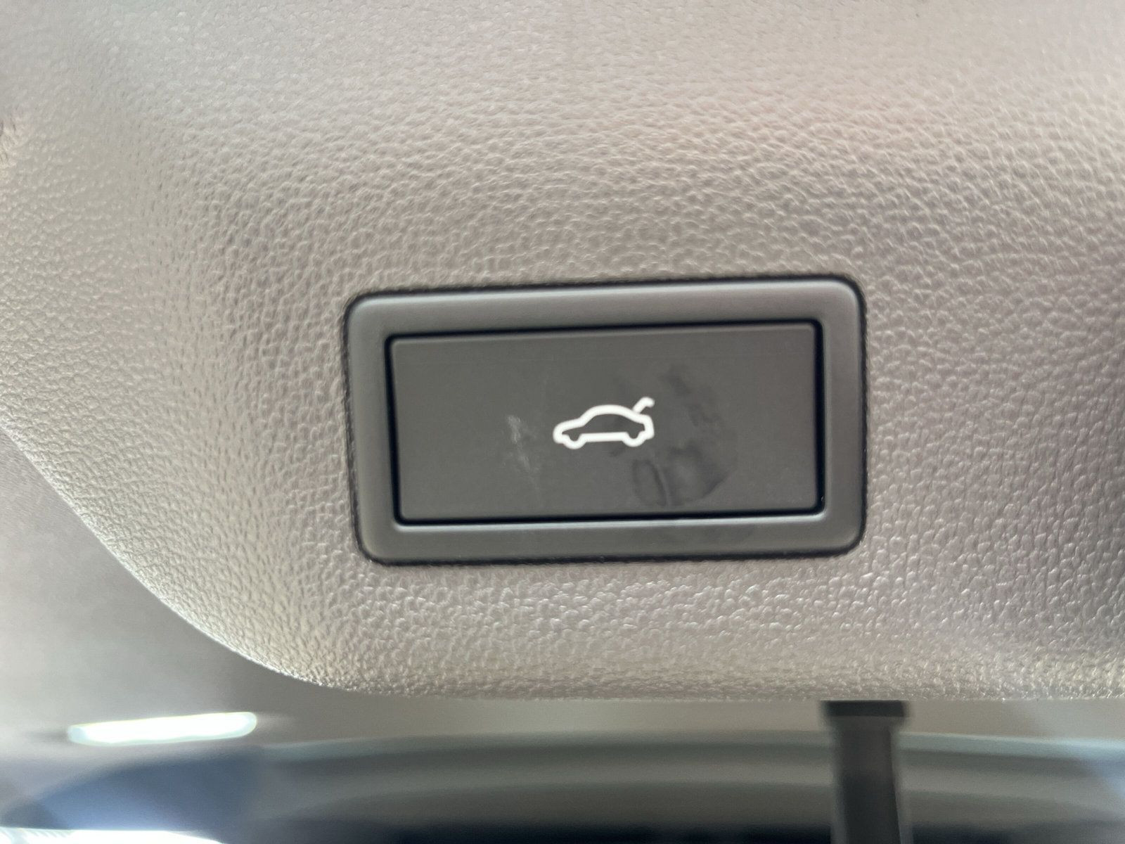 Volkswagen - T7 Multivan_23