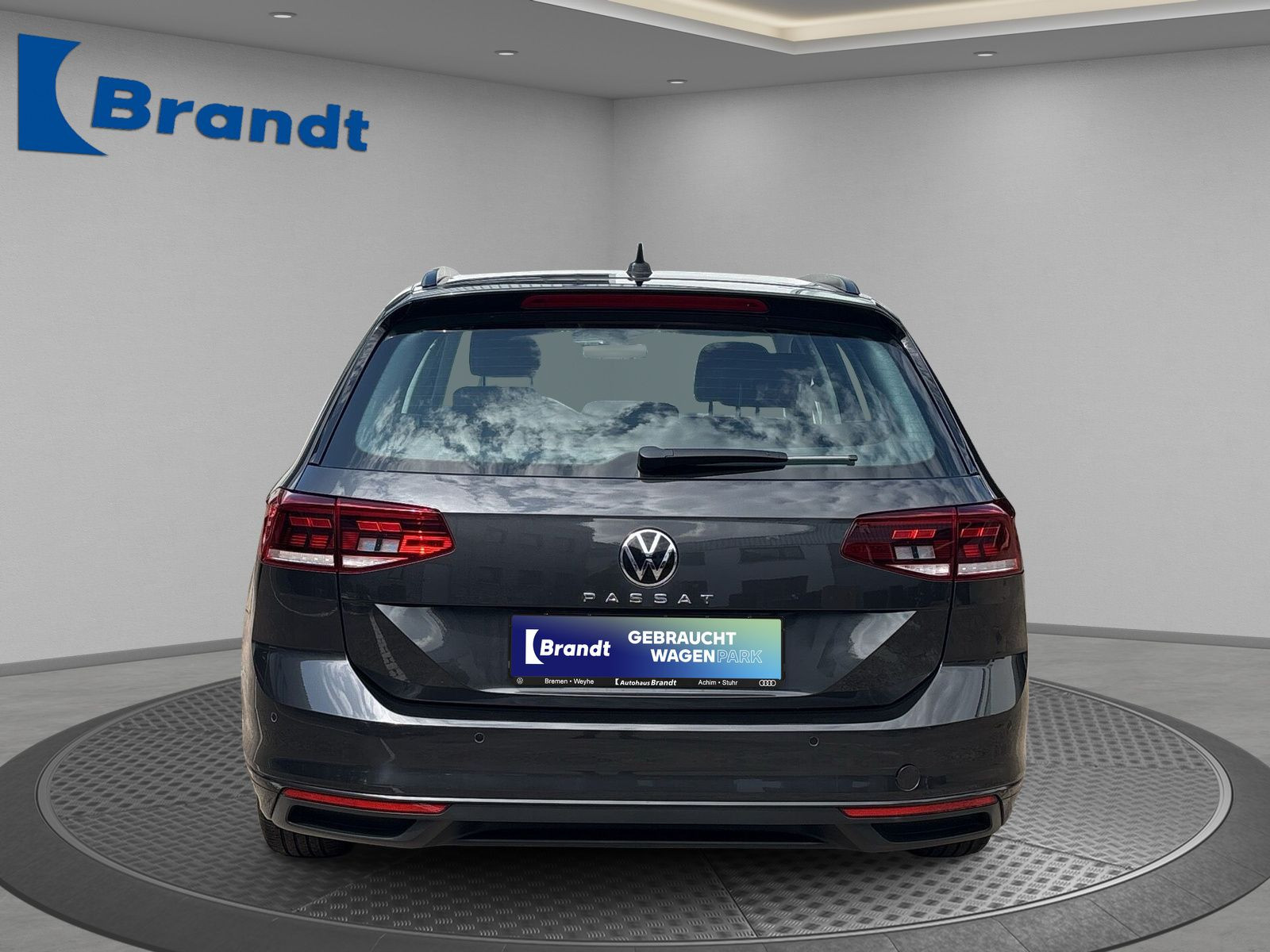 Volkswagen - Passat Variant_6