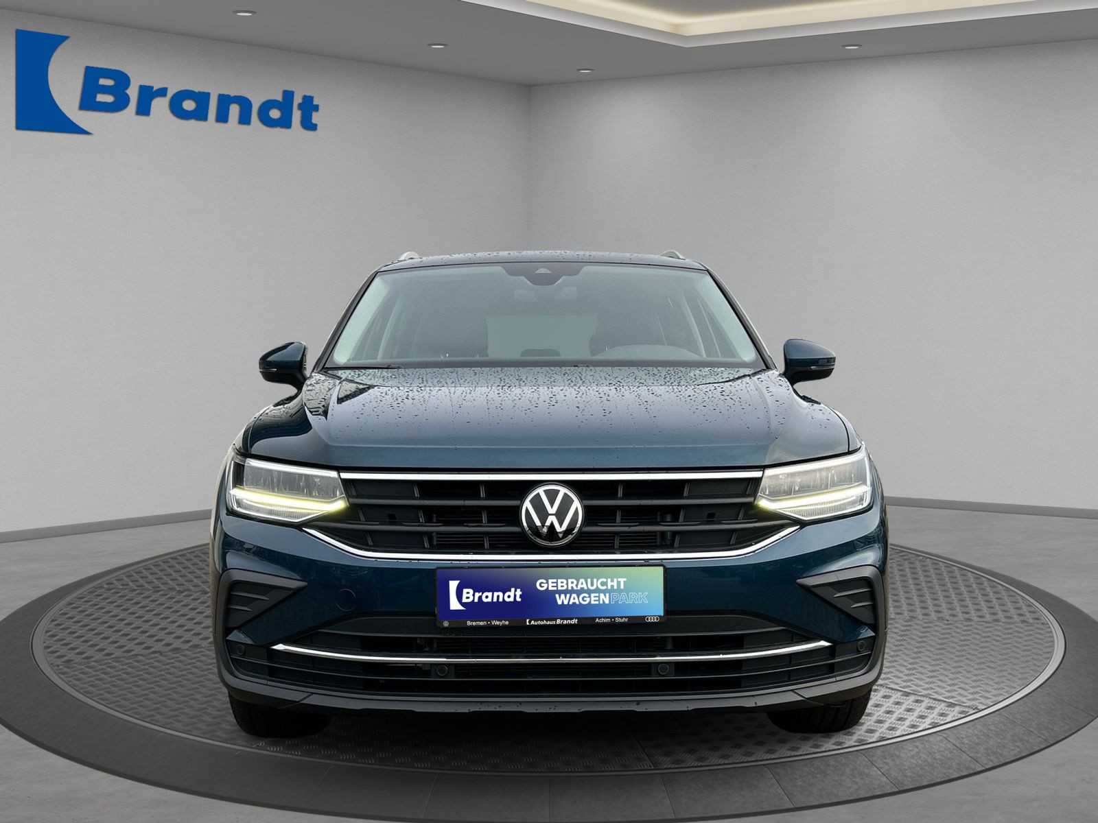 Volkswagen - Tiguan_4