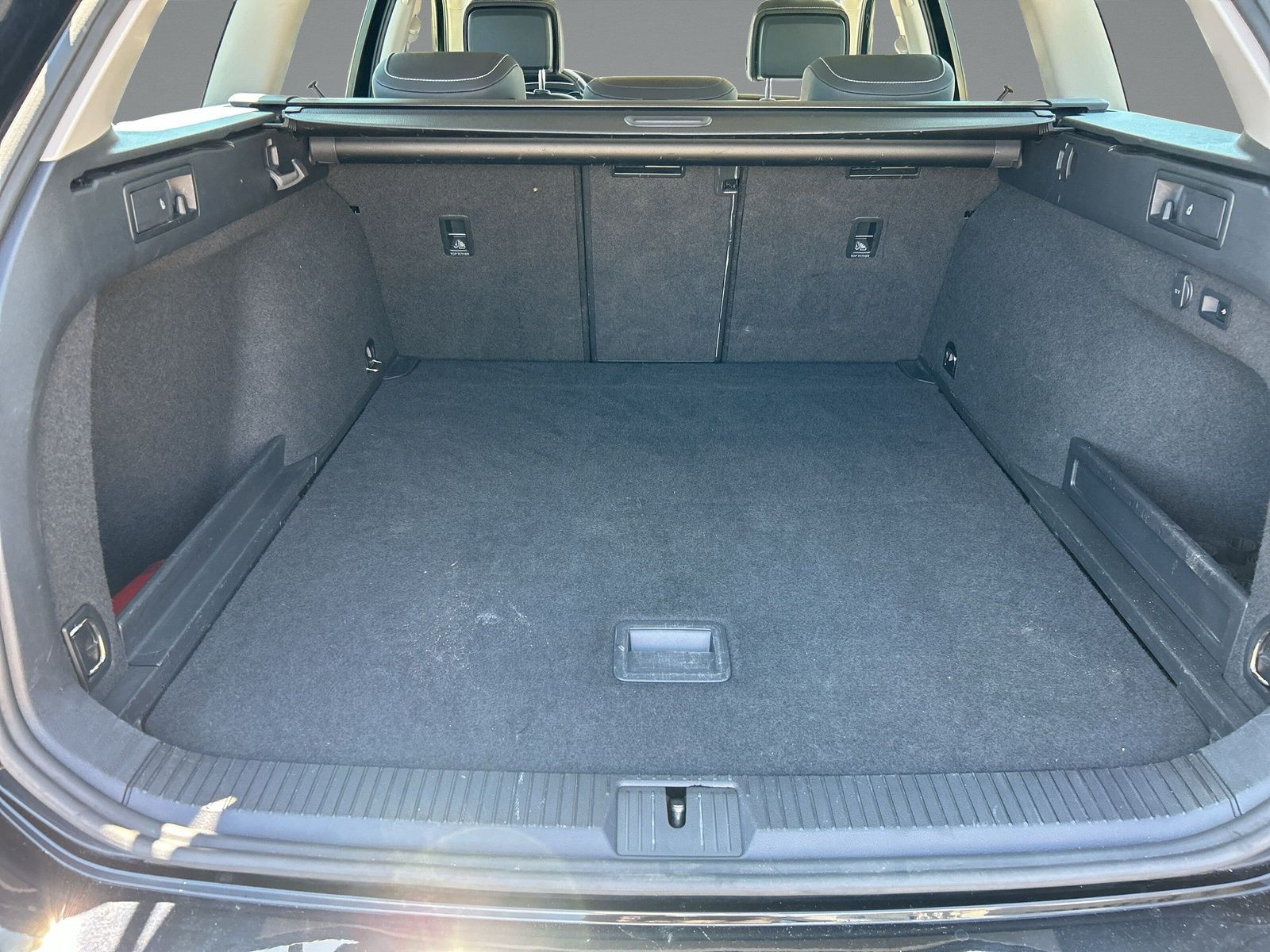 Volkswagen - Passat Variant_9