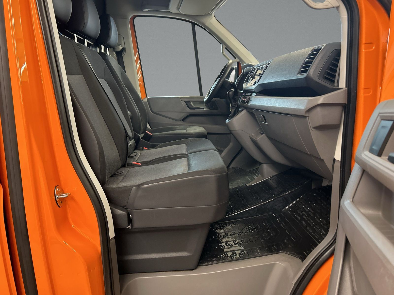Volkswagen - Crafter_9