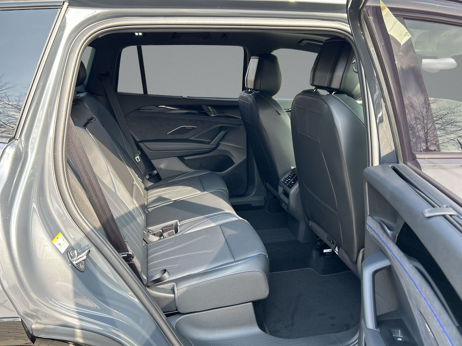 Volkswagen - Tayron_14