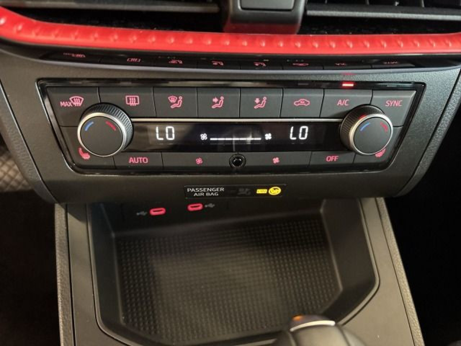 Seat - Ibiza_16