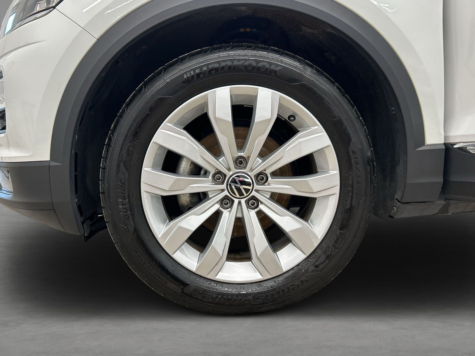 Volkswagen - T-Roc_6