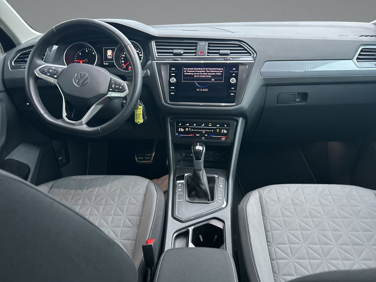 Volkswagen - Tiguan_8