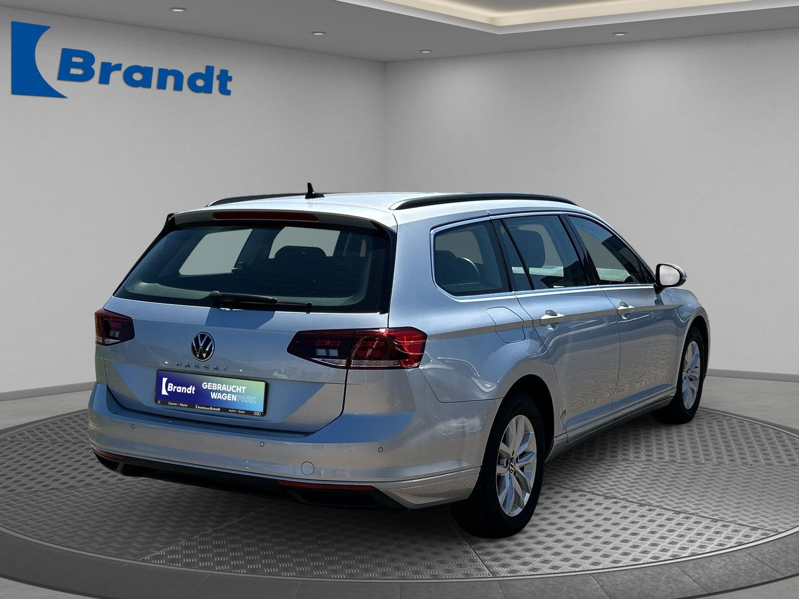 Volkswagen - Passat Variant_4