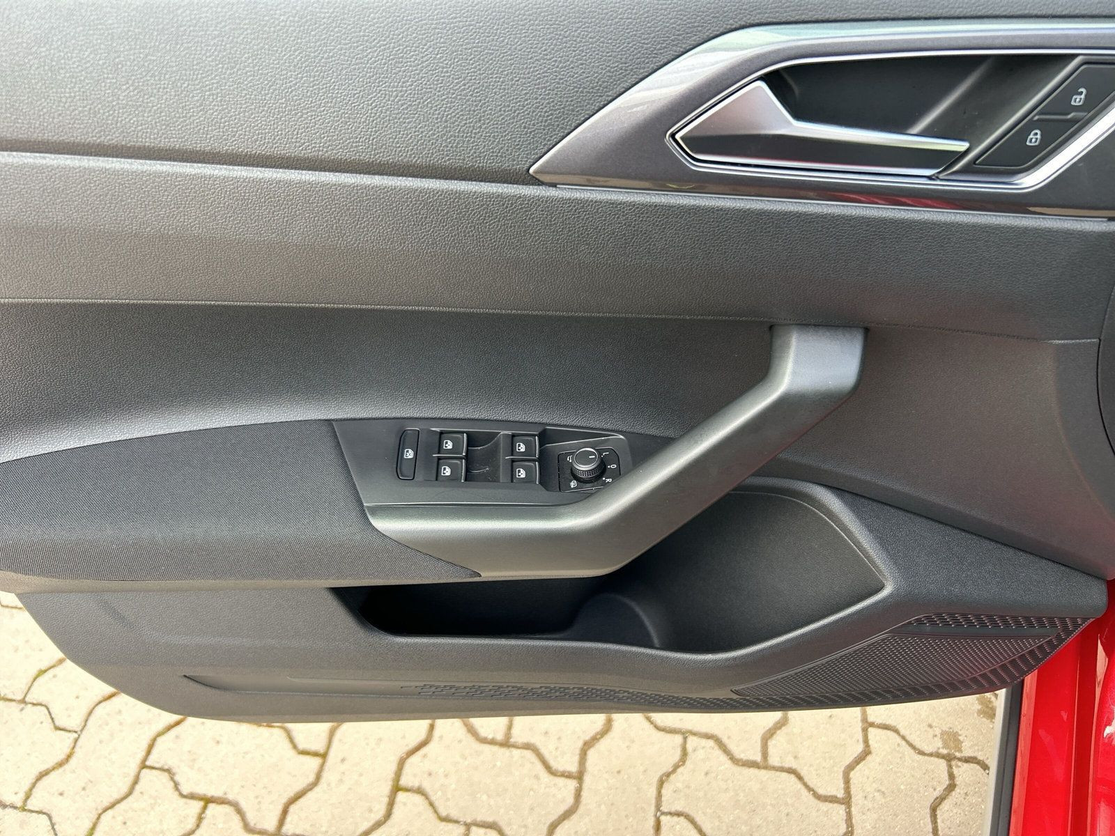 Volkswagen - Taigo_23