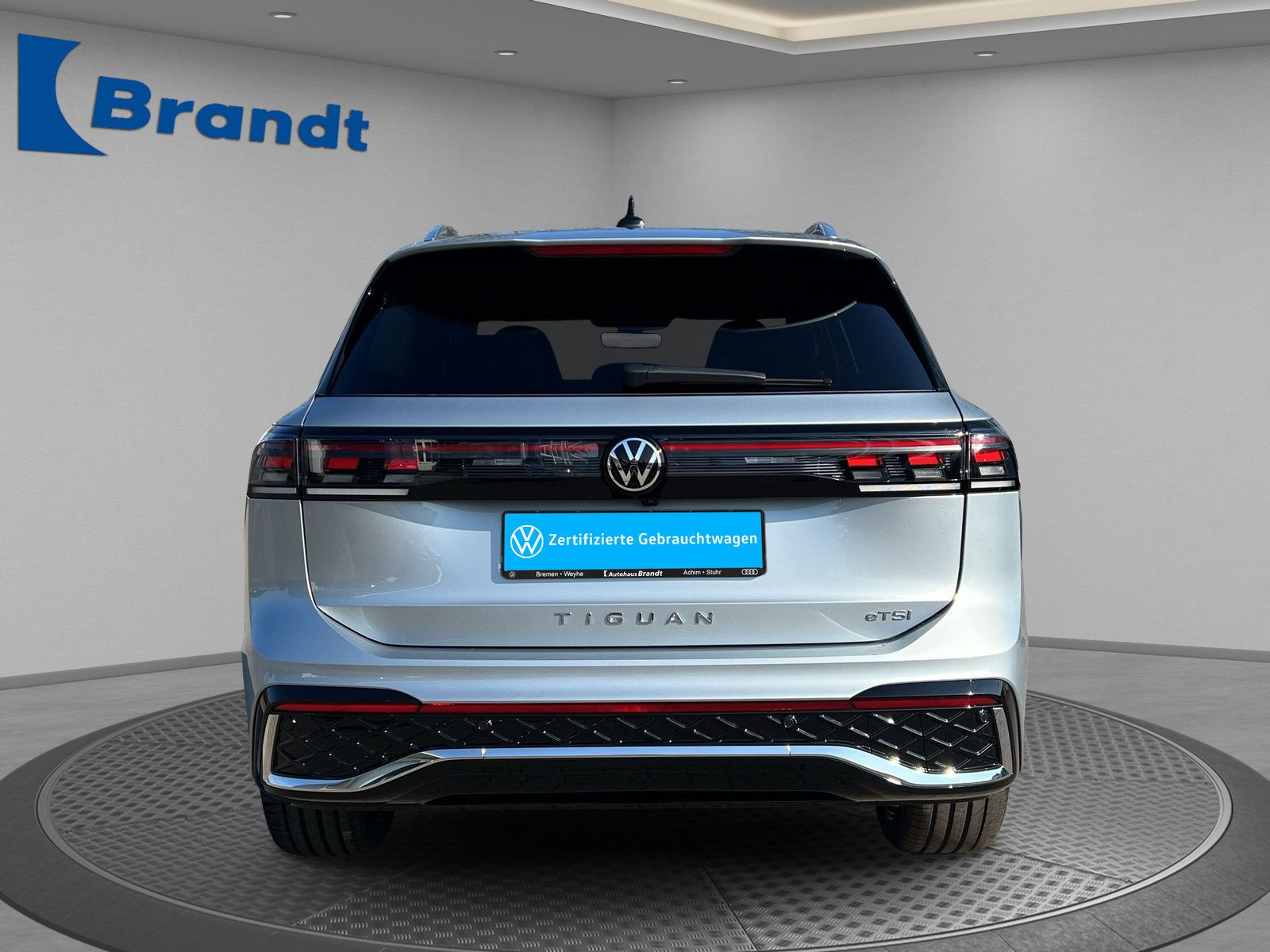 Volkswagen - Tiguan_5