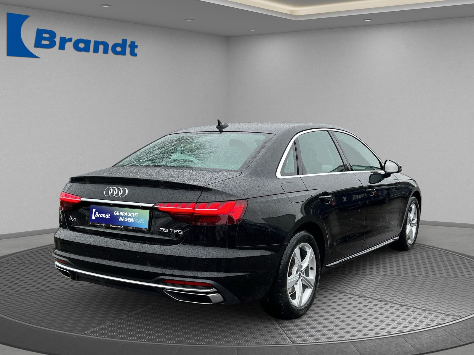 Audi - A4_3