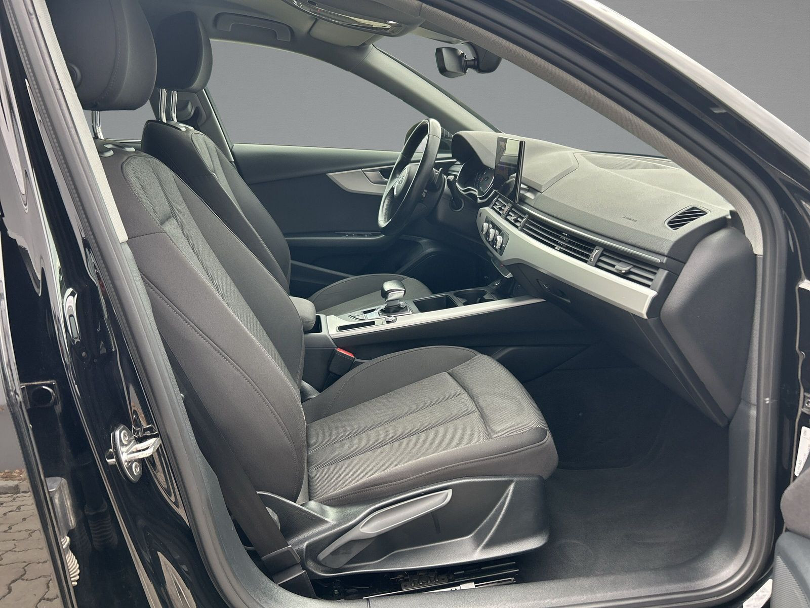 Audi - A4 Avant_10