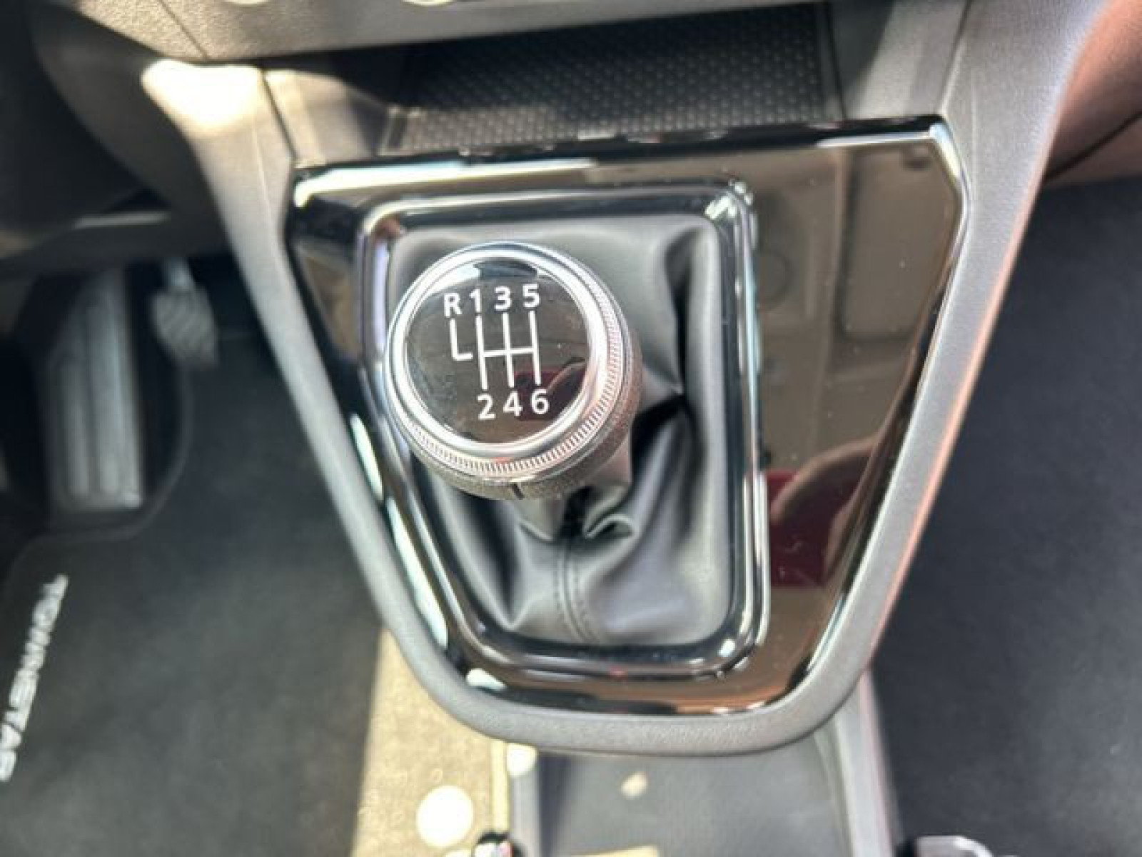 Nissan - Townstar_15