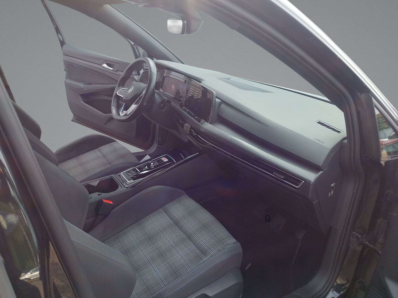 Volkswagen - Golf_14