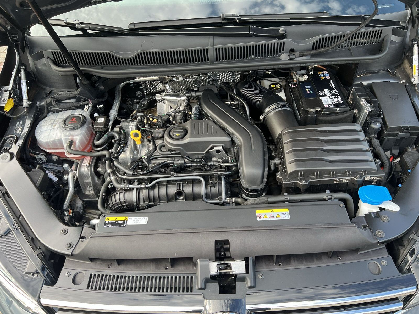 Volkswagen - Touran_33