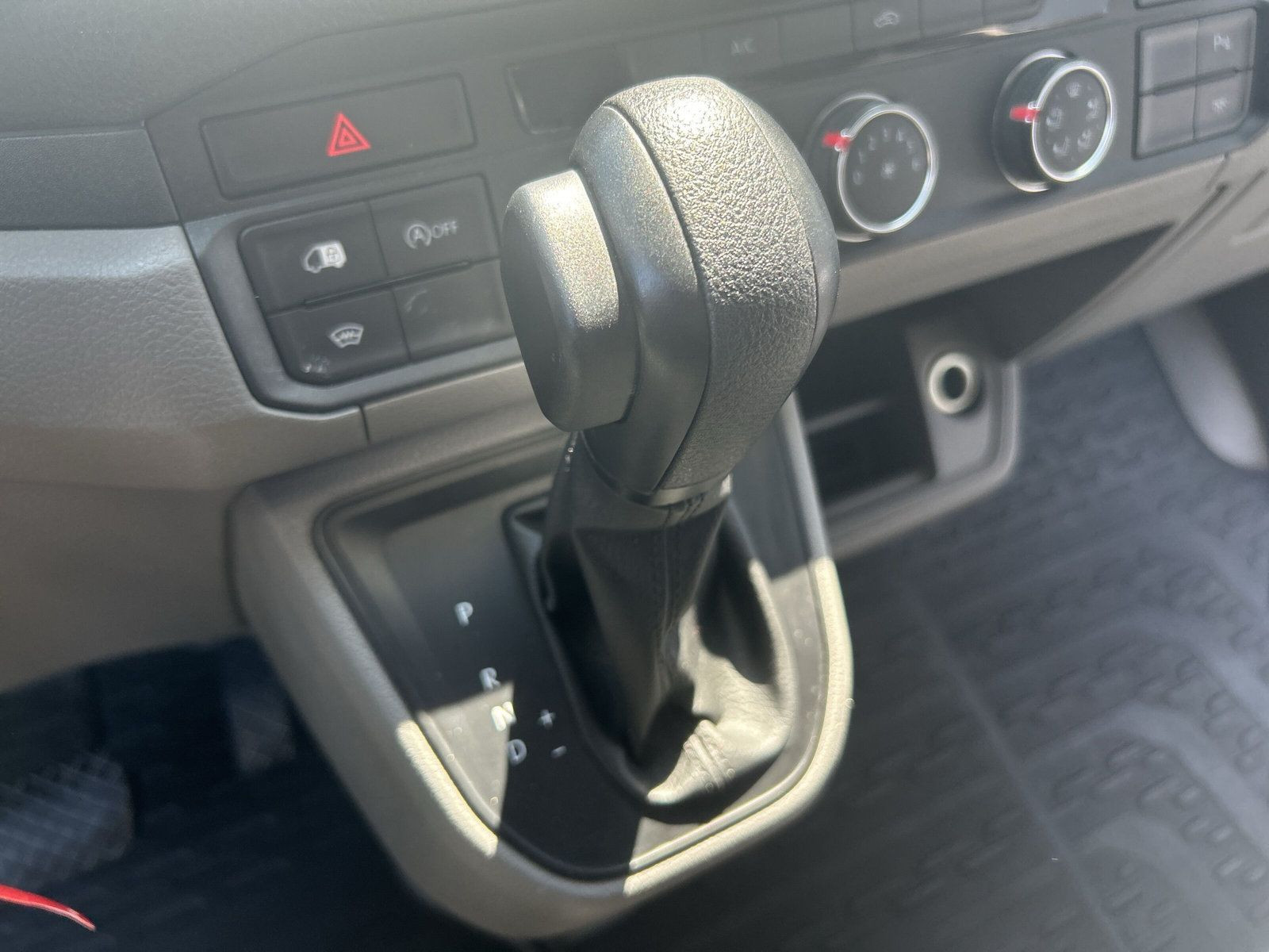 Volkswagen - Crafter_15