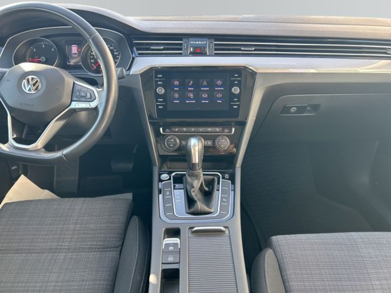 Volkswagen - Passat Variant_9