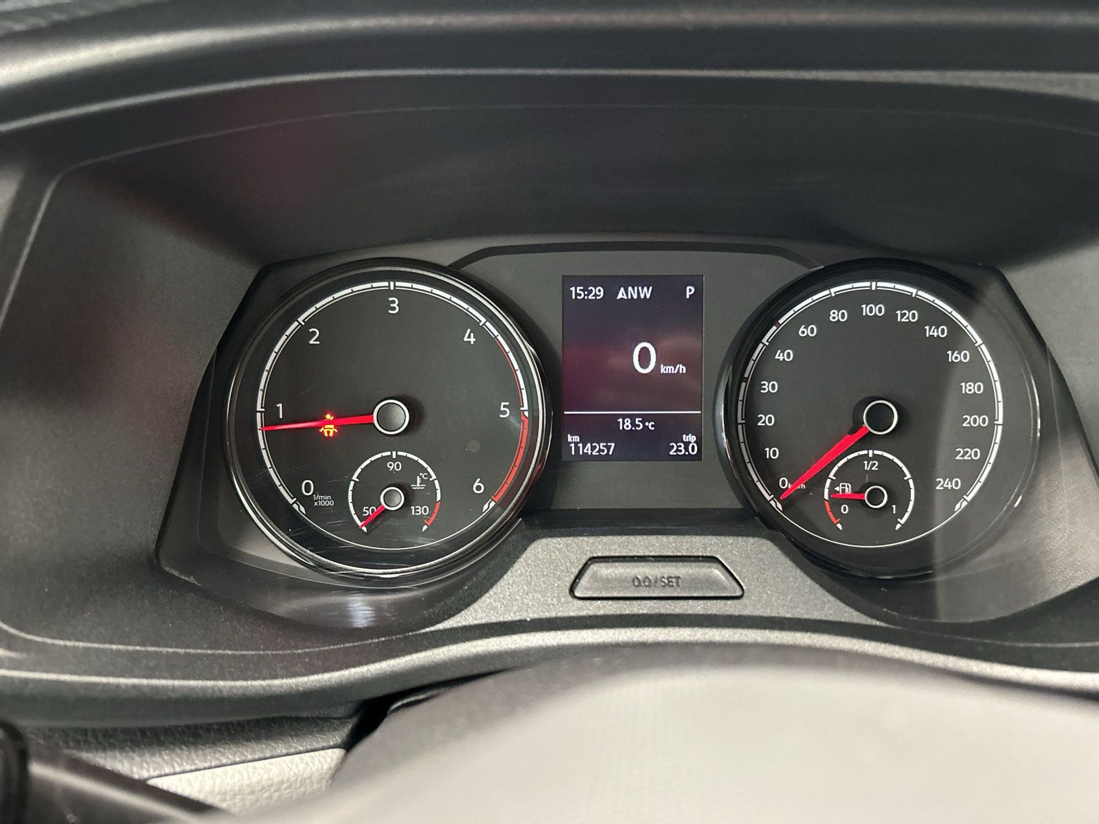 Volkswagen - T6.1 Transporter_19