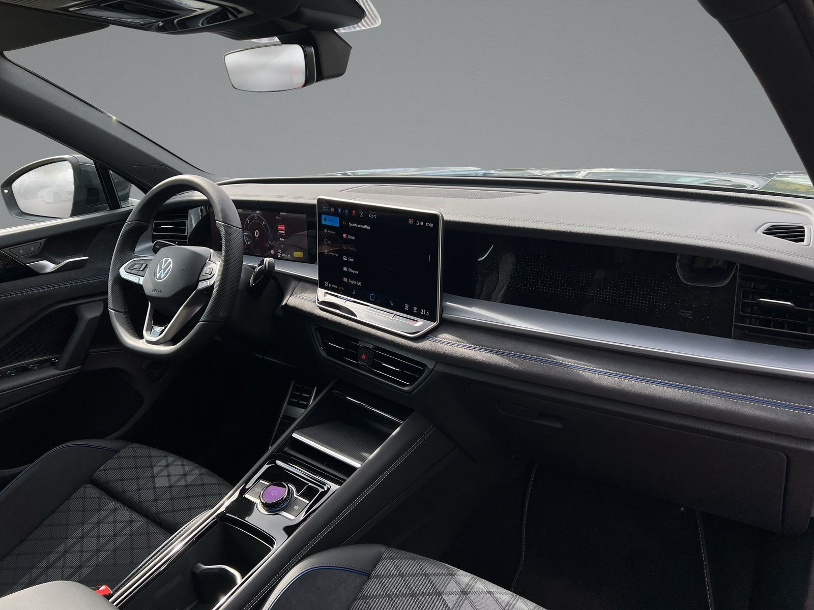 Volkswagen - Tayron_15