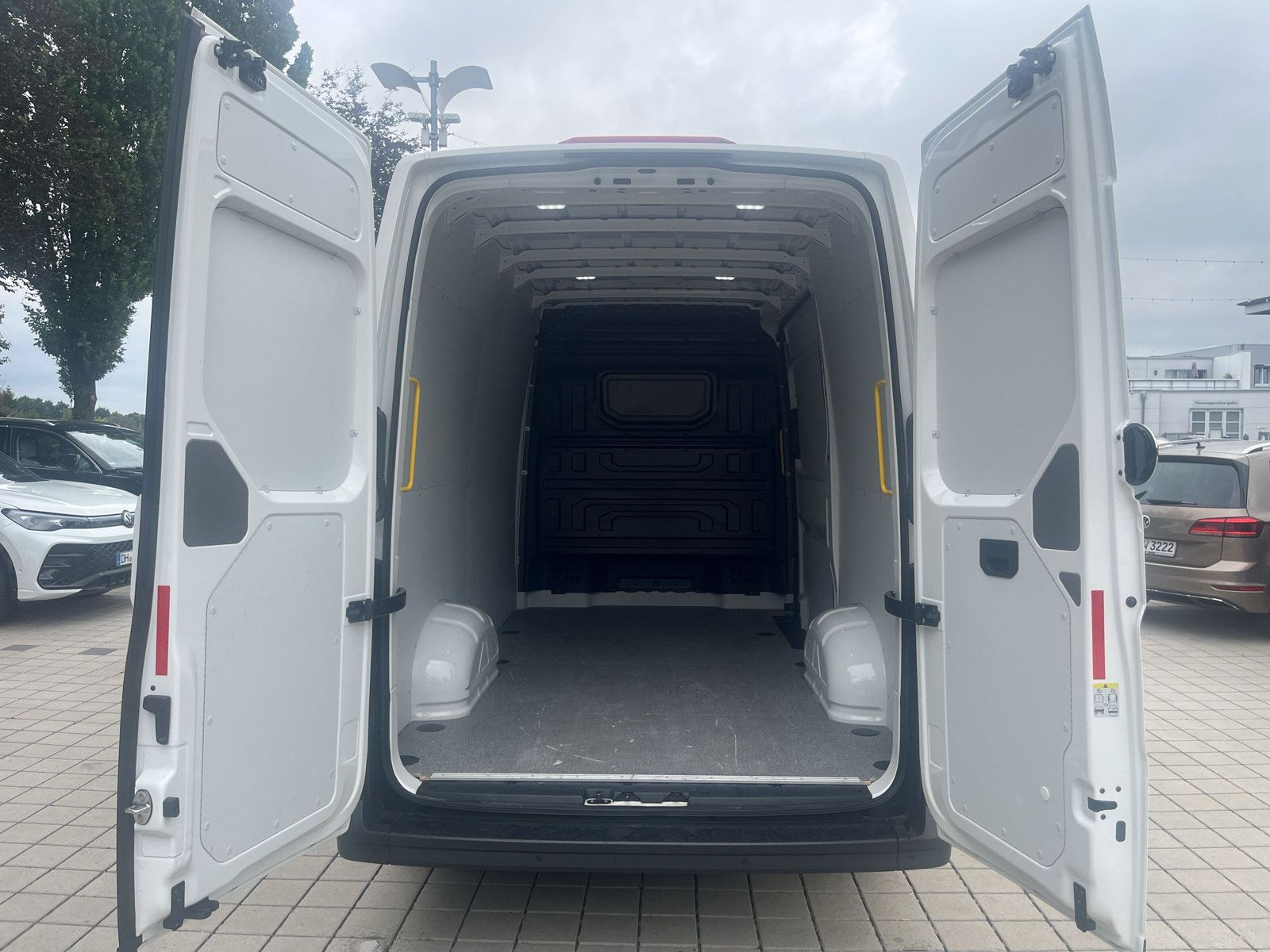 Volkswagen - Crafter_9