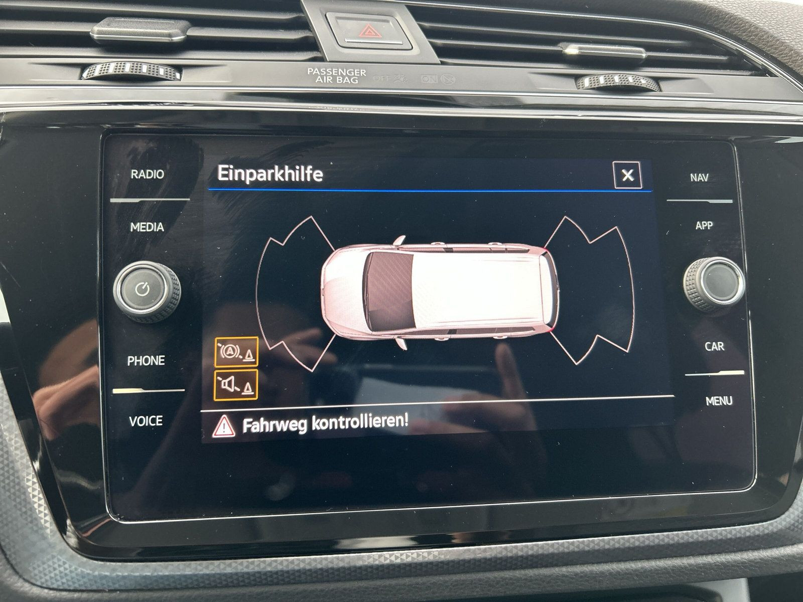 Volkswagen - Touran_22