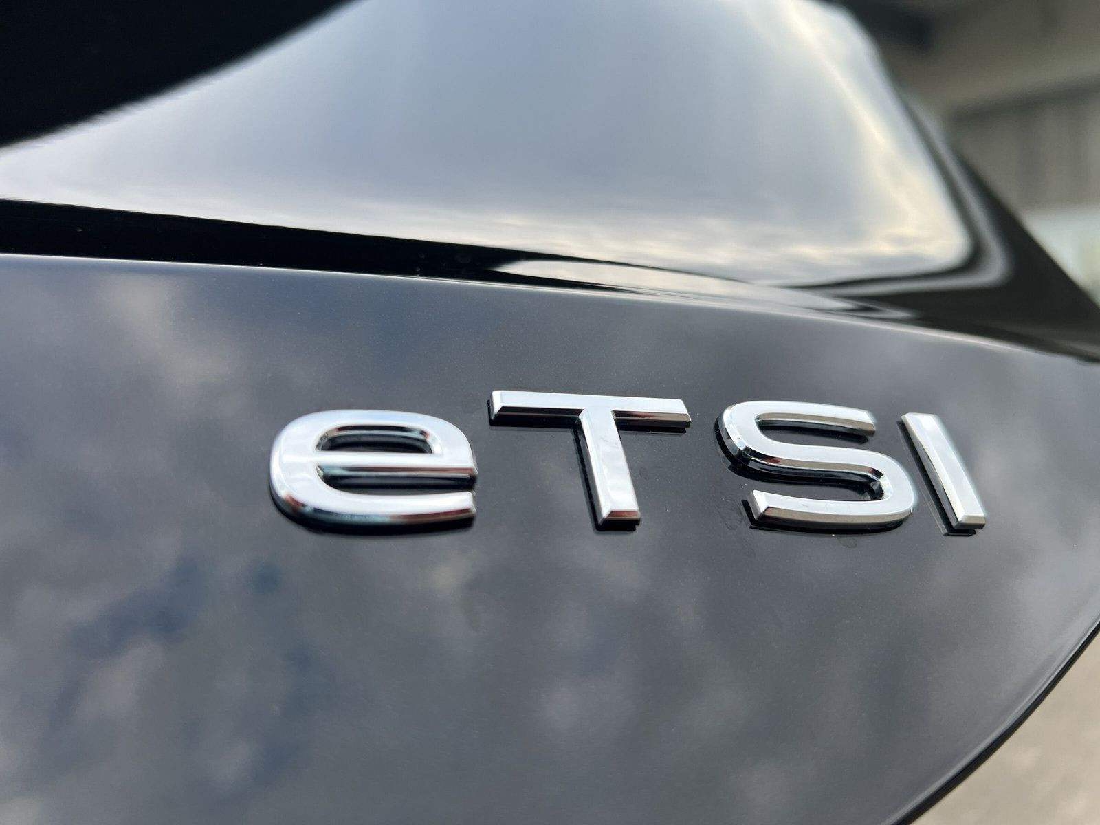 Volkswagen - Tiguan_38