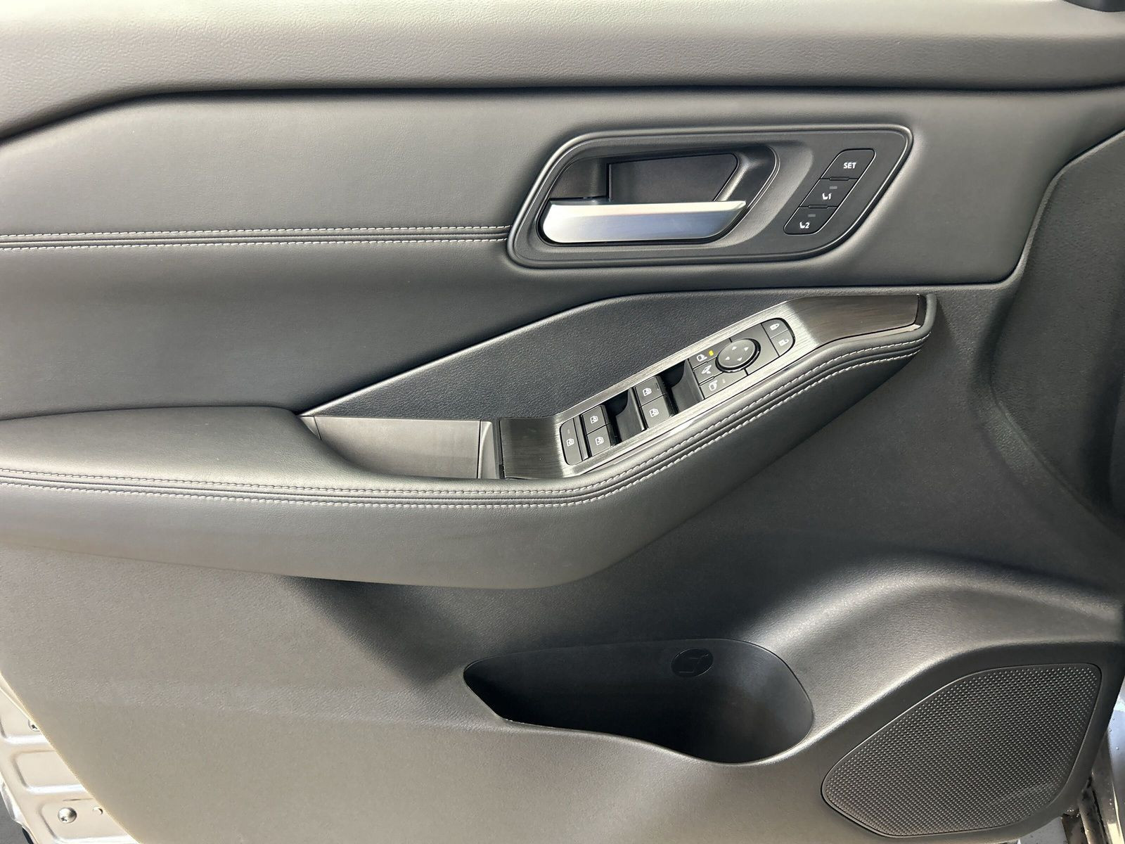 Nissan - X-Trail_20