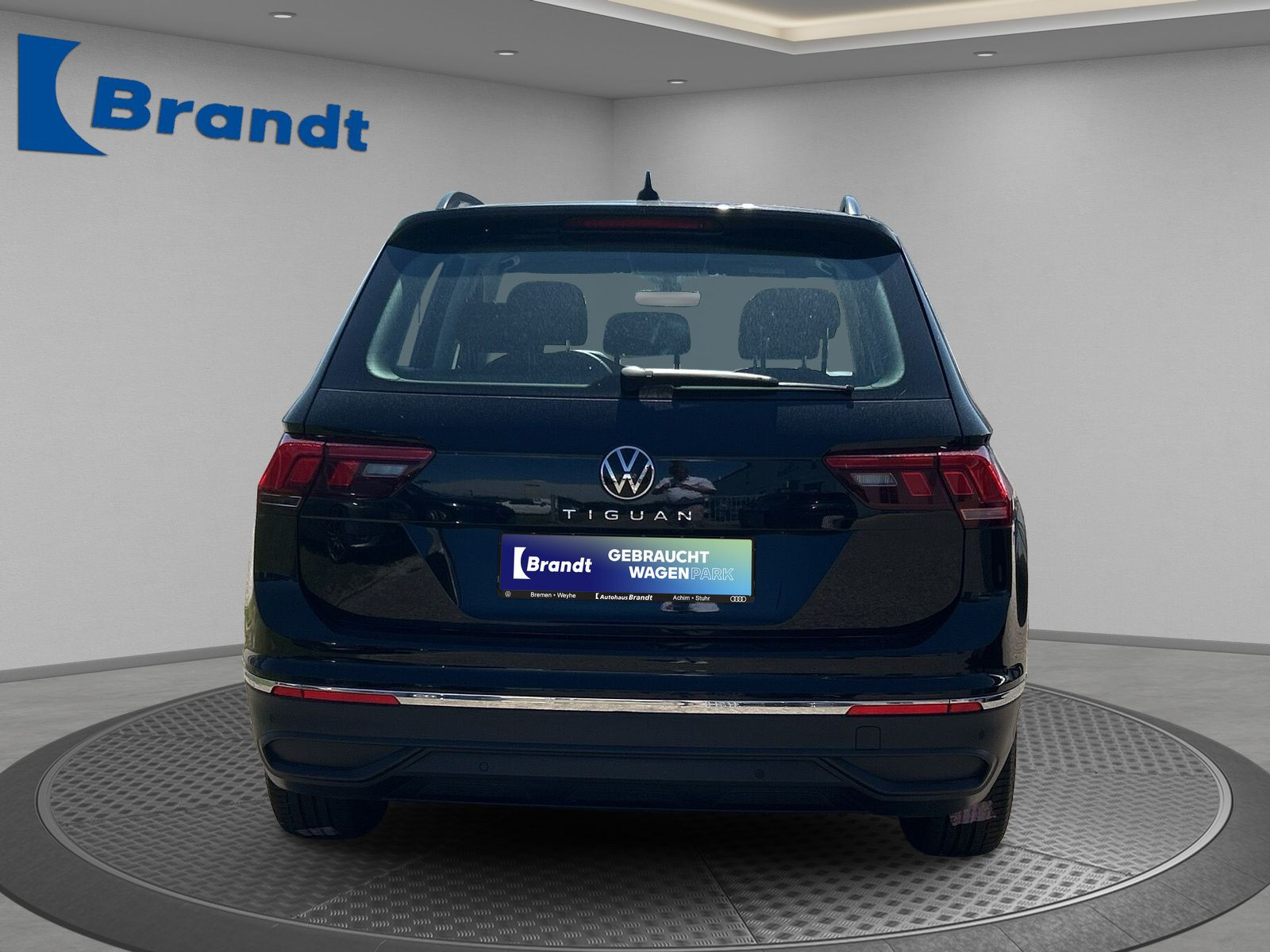 Volkswagen - Tiguan_6