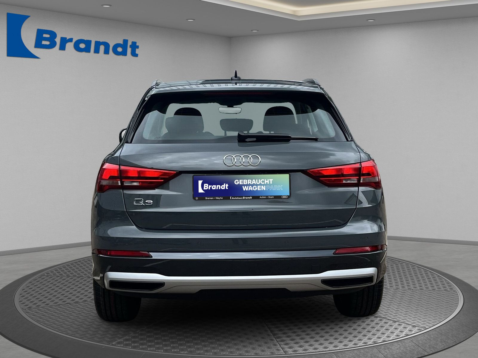 Audi - Q3_6