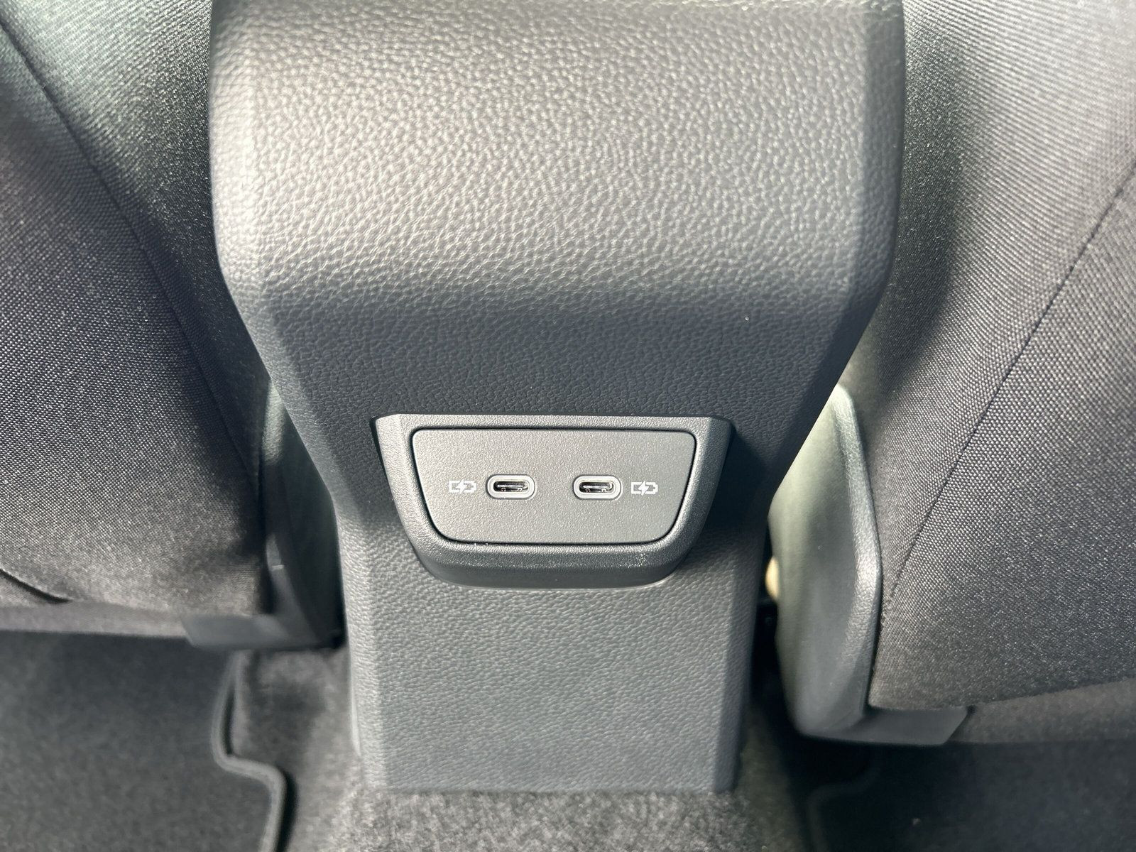 Volkswagen - Polo_24