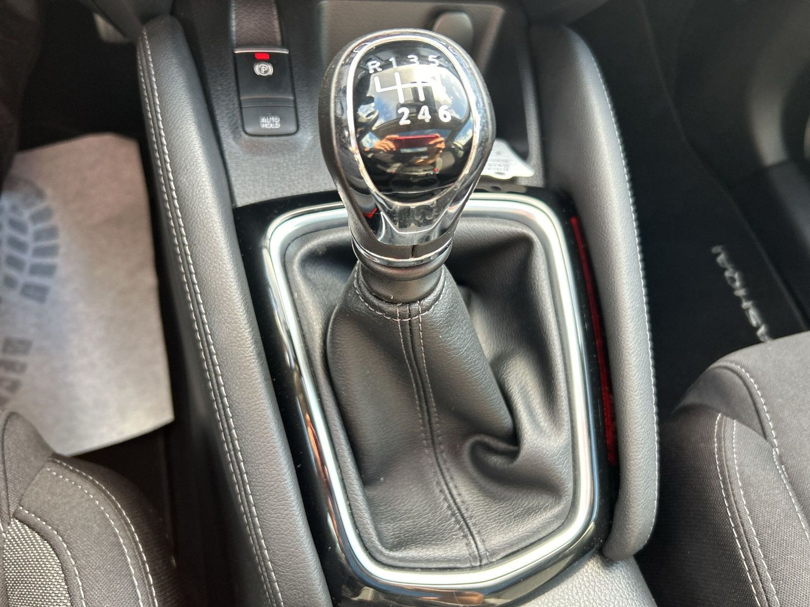 Nissan - Qashqai_15
