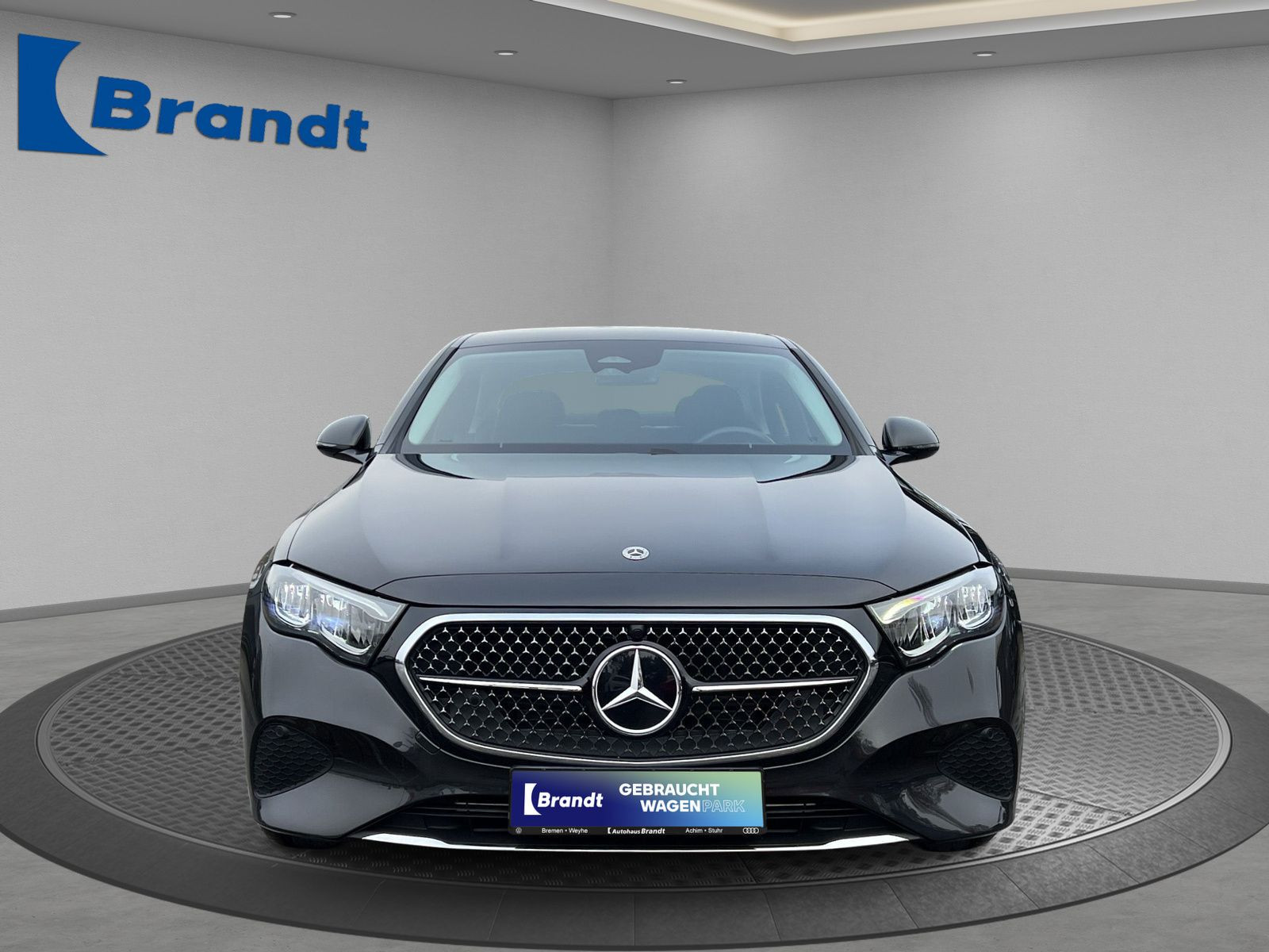 Mercedes-Benz - E 220_5