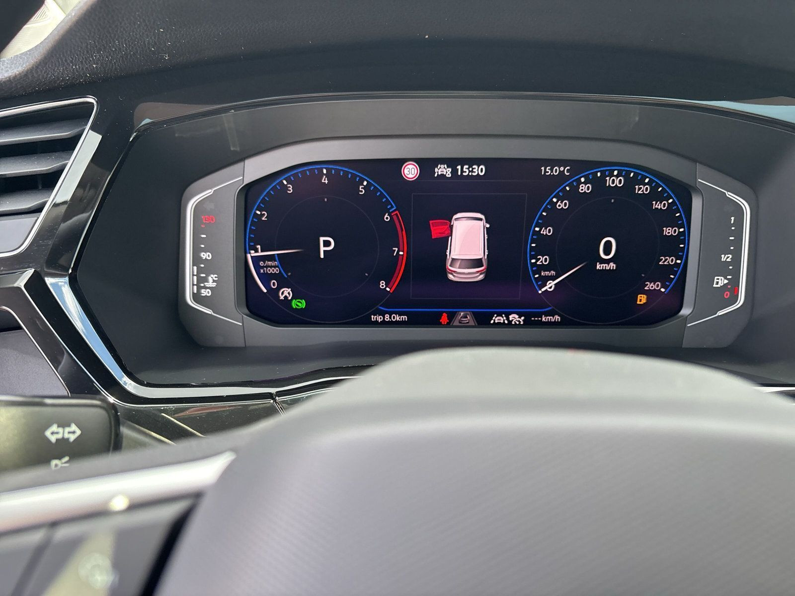 Volkswagen - Touran_22