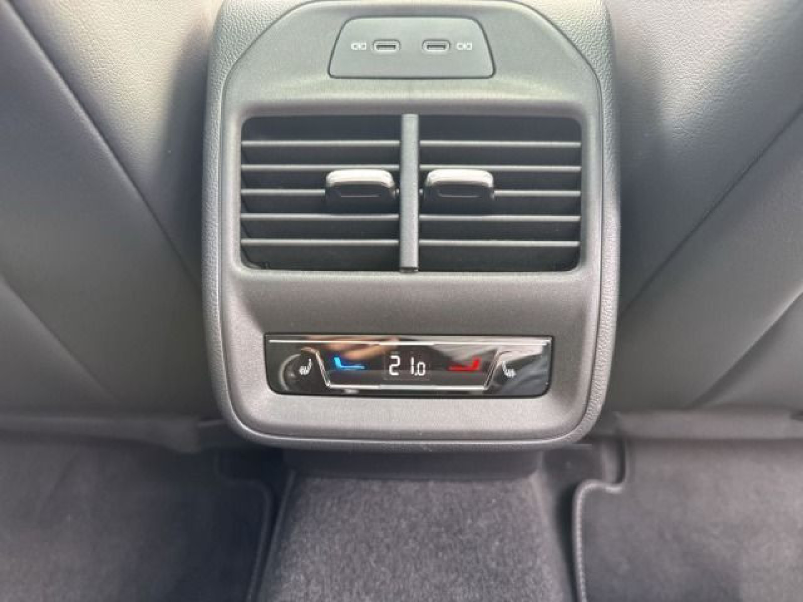 Volkswagen - Passat Variant_27