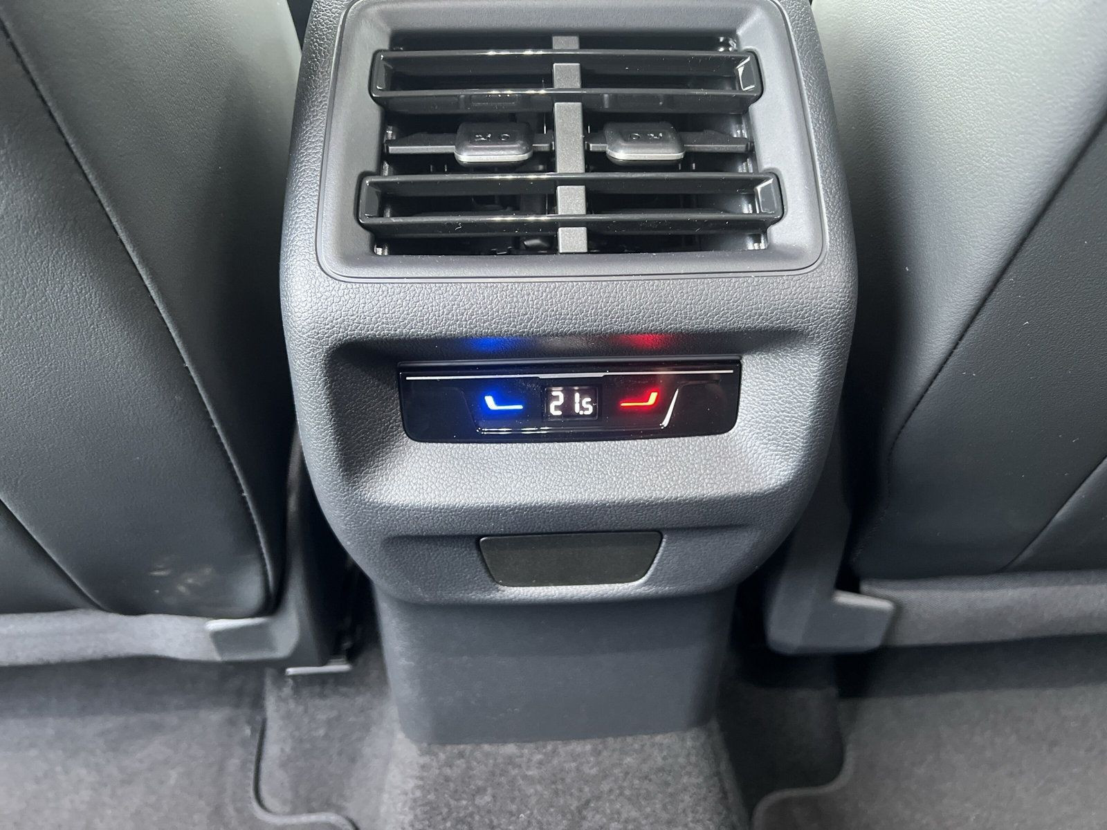 Volkswagen - Tiguan_31