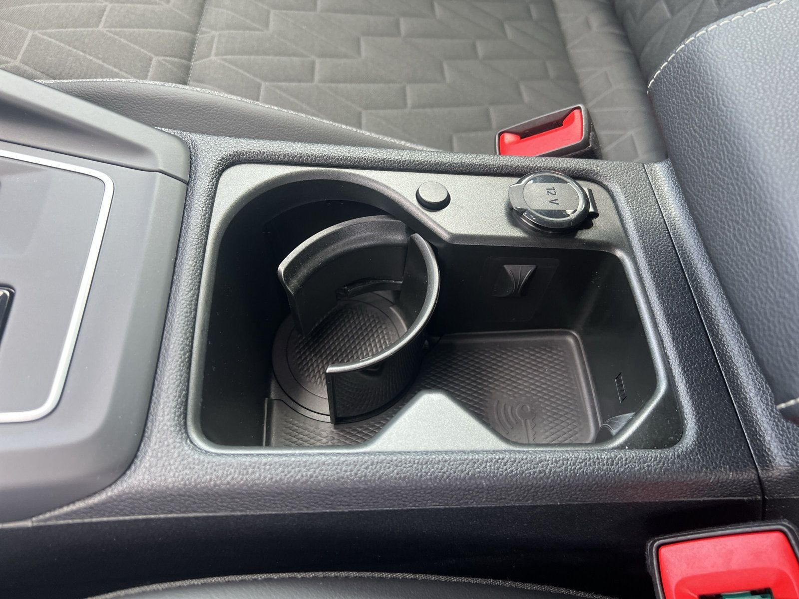 Volkswagen - Golf_24