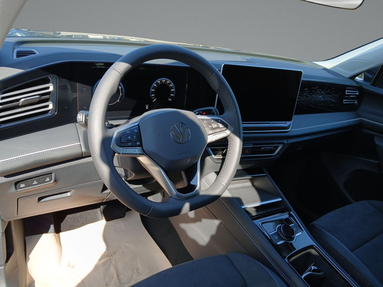 Volkswagen - Tiguan_8