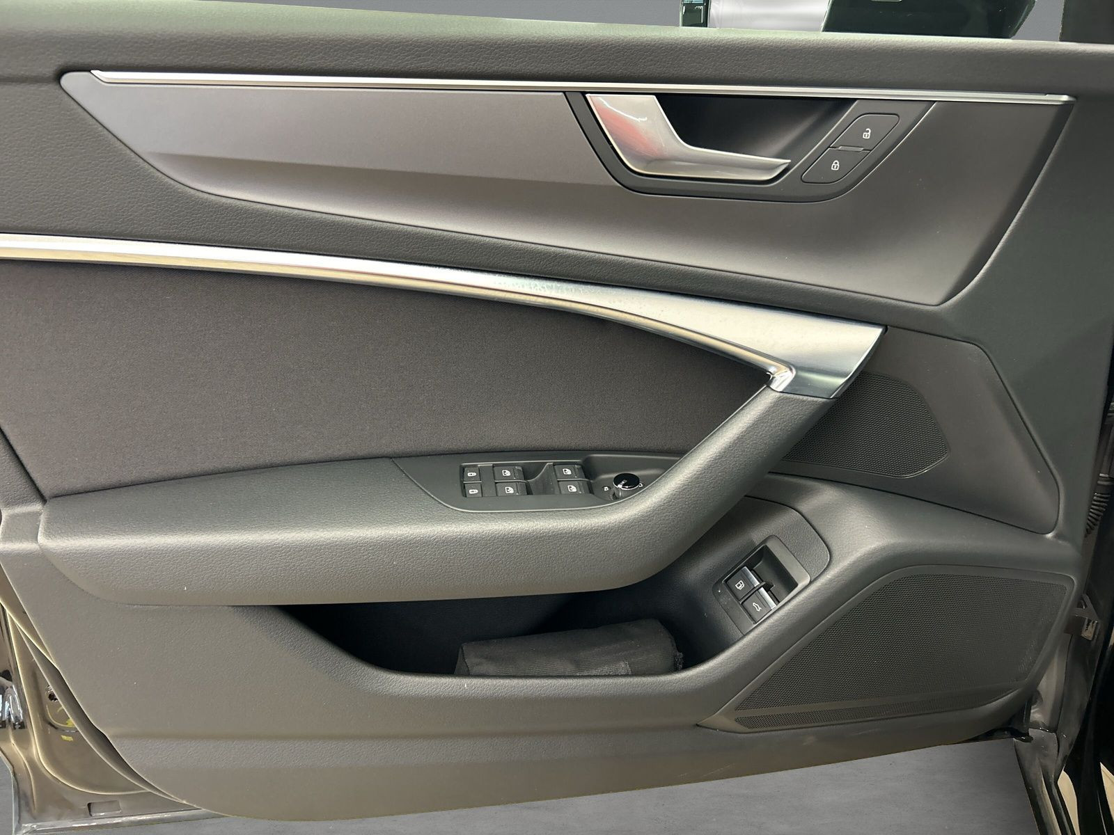 Audi - A6 Limousine_21