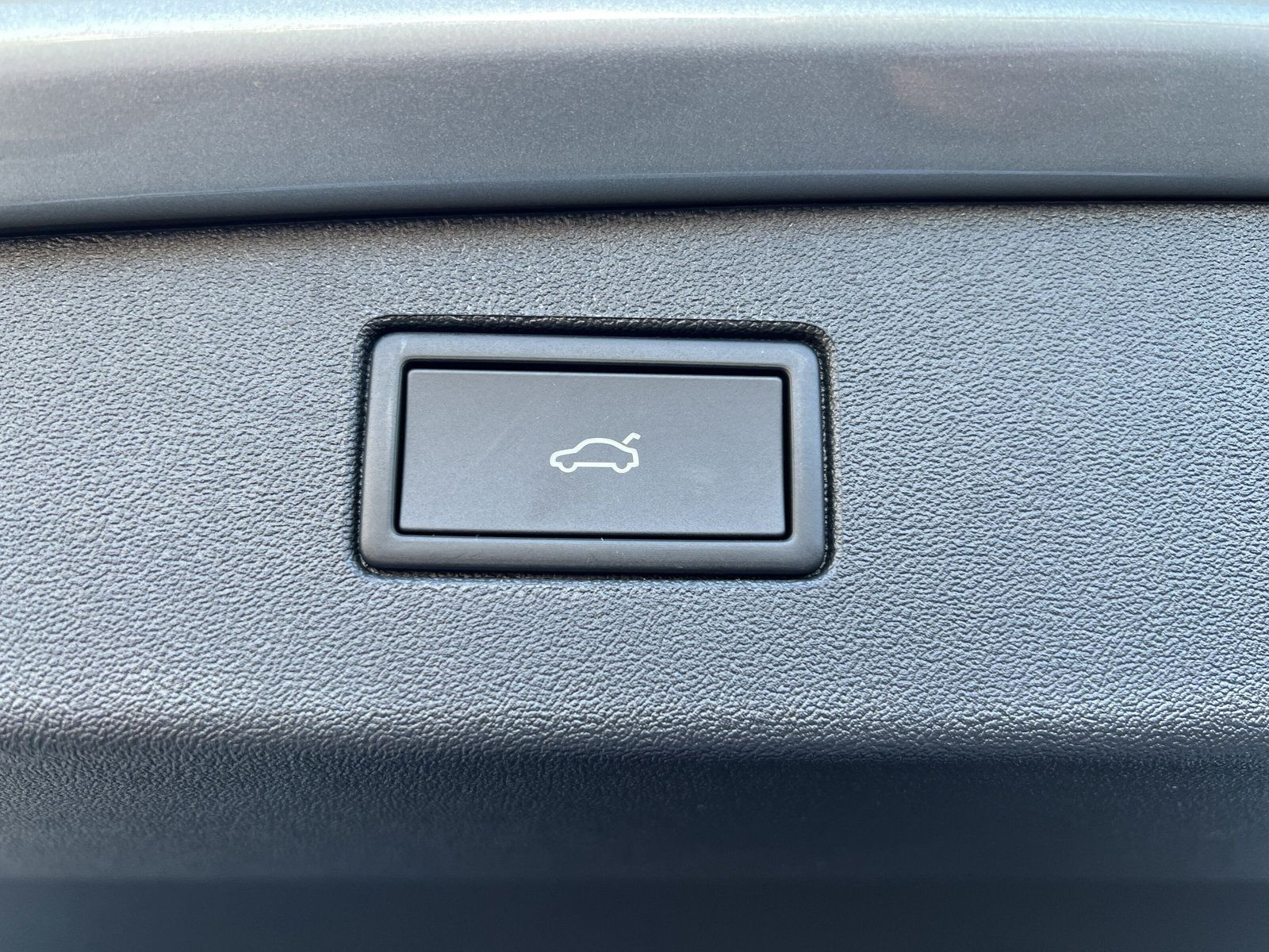 Volkswagen - Tiguan_24