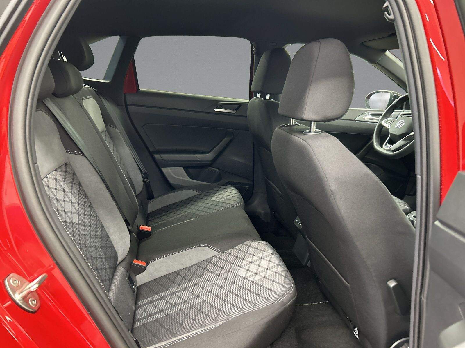 Volkswagen - Taigo_12