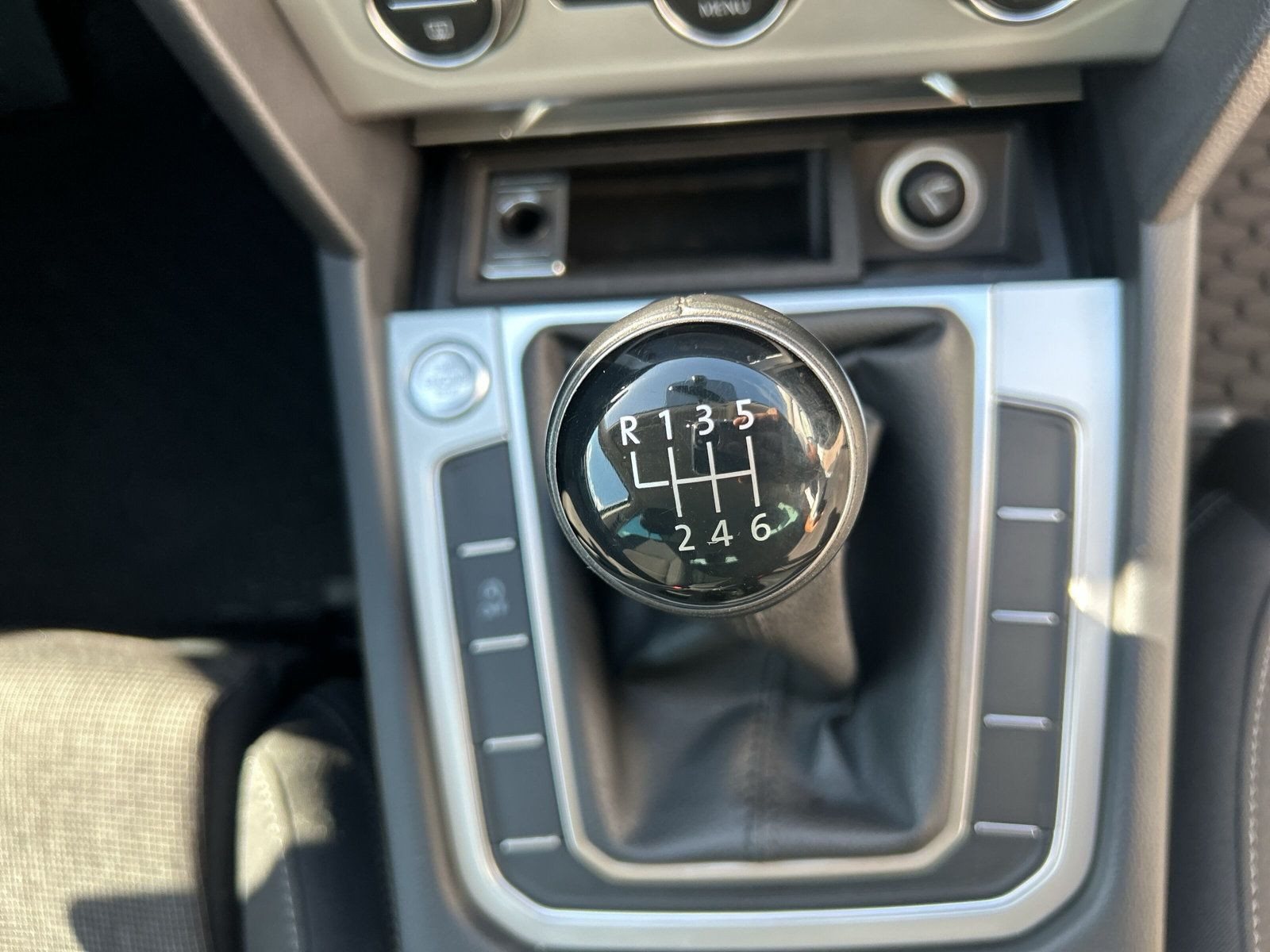 Volkswagen - Passat Variant_15