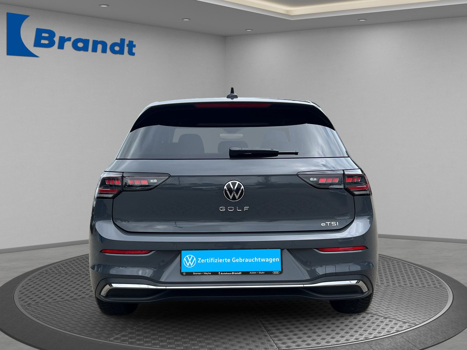 Volkswagen - Golf_6