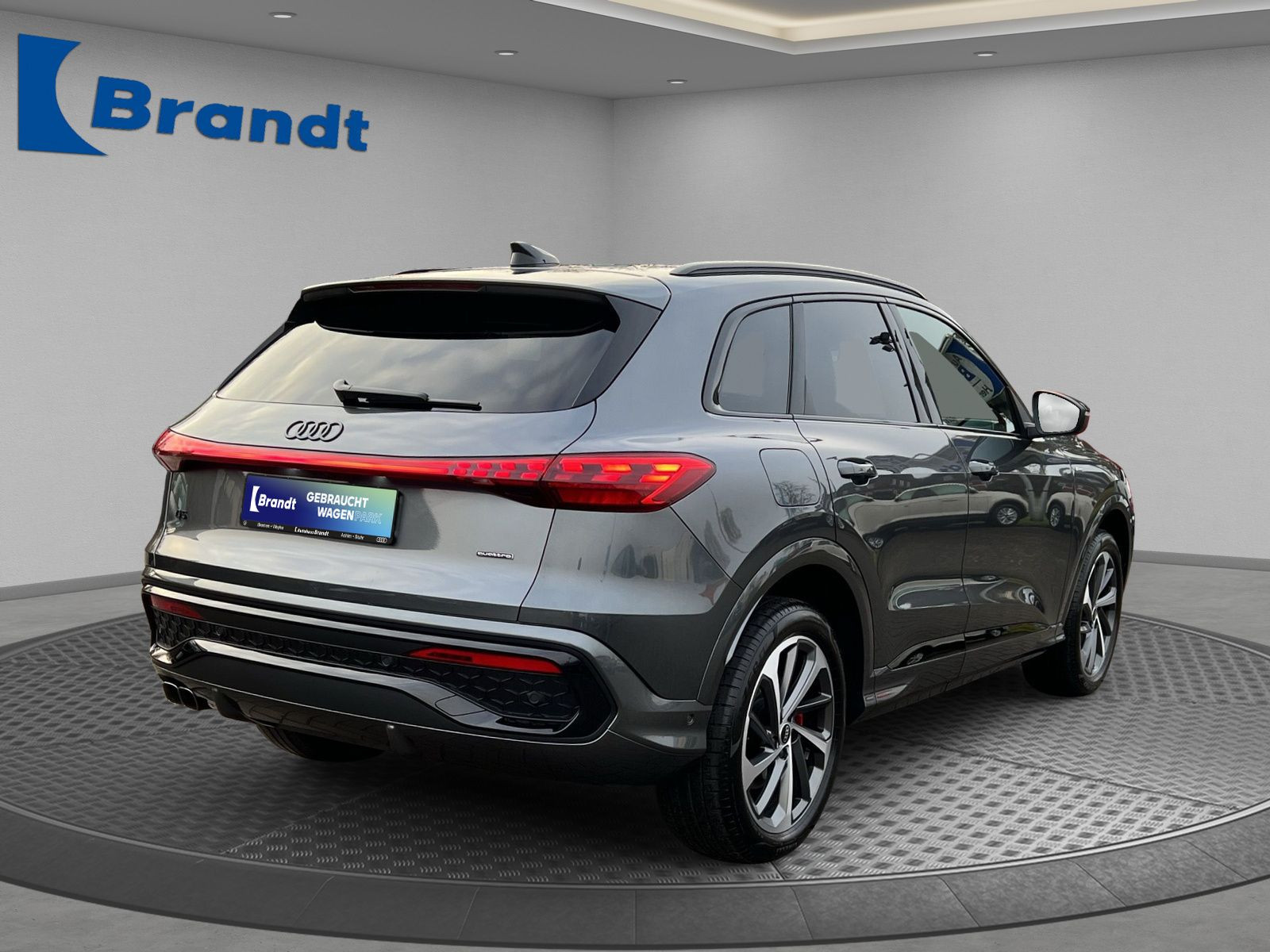 Audi - Q5_3