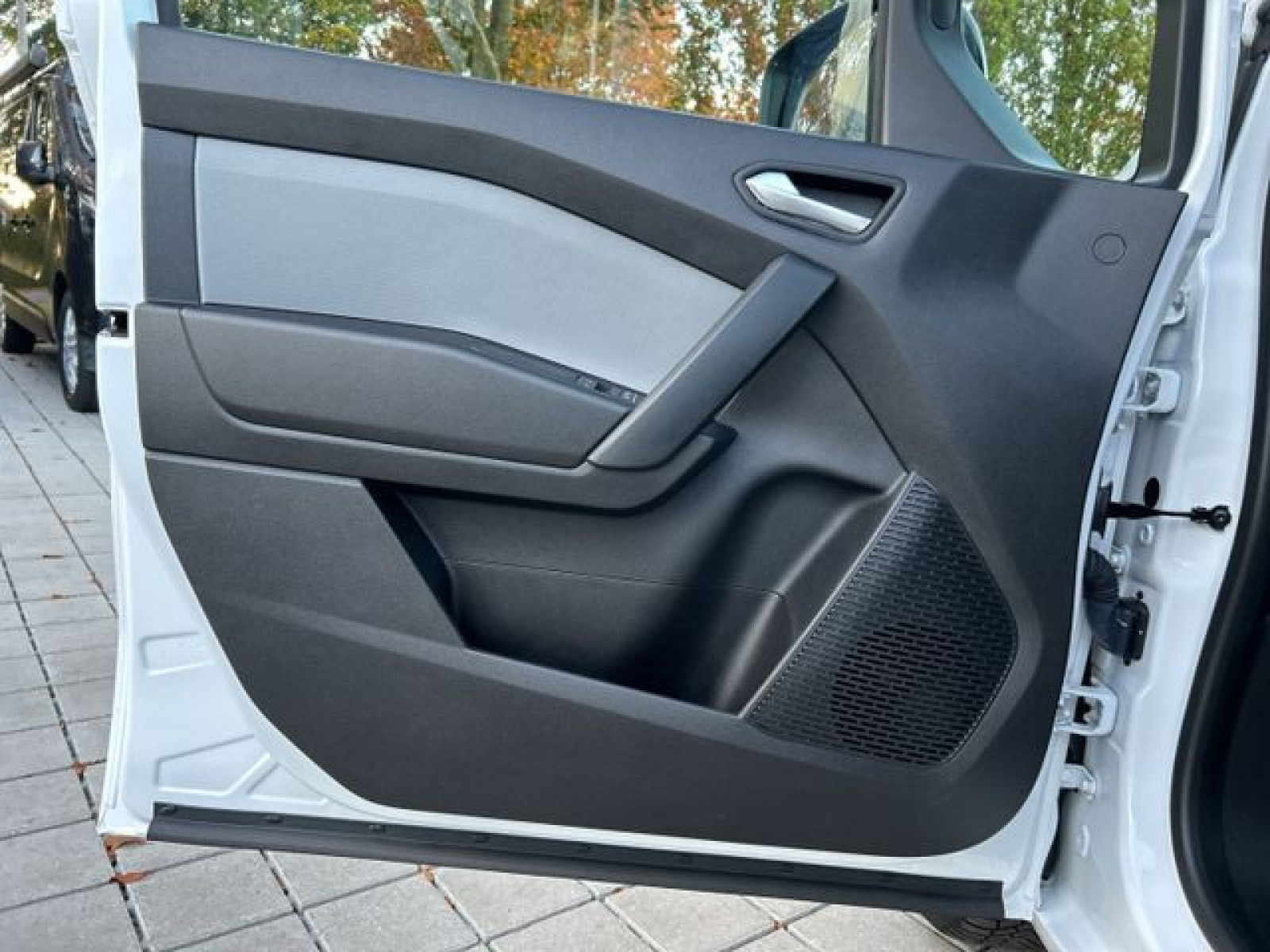 Nissan - Townstar_16