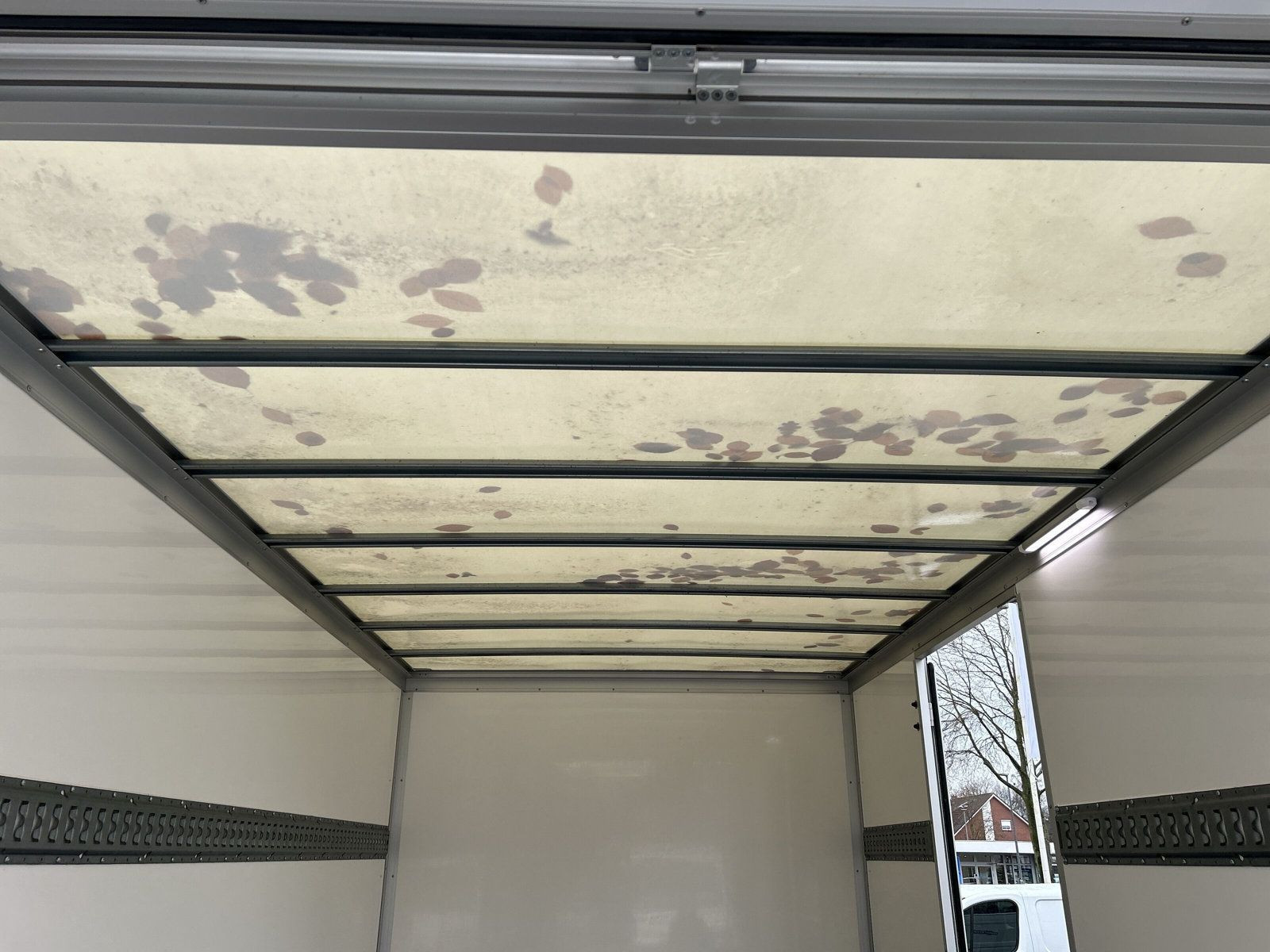 Volkswagen - Crafter_24