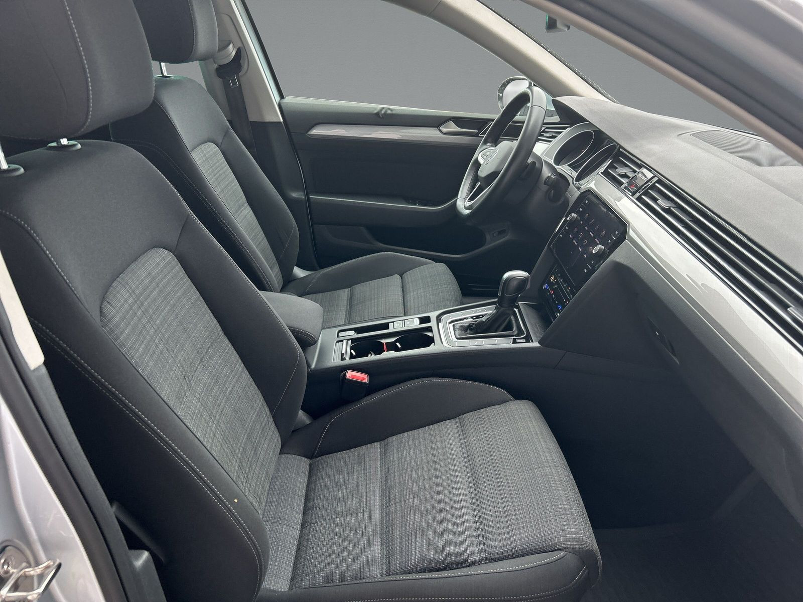 Volkswagen - Passat Variant_12